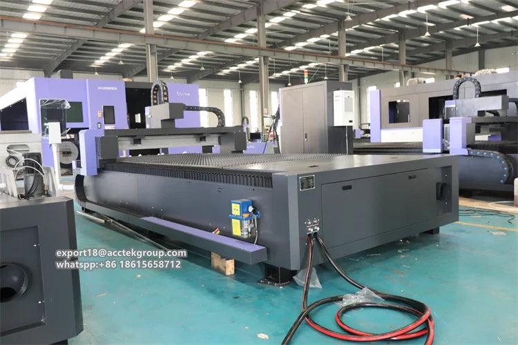 ACCTEK CNC Faserlaser-Schneidemaschine 1500W–6KW