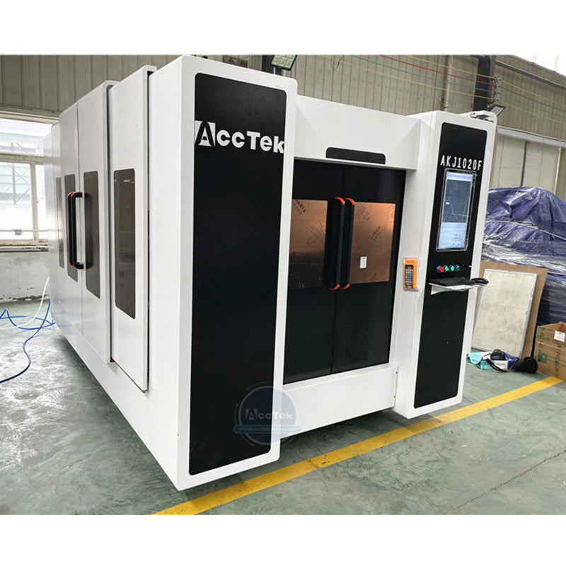 3000W Faserlaser CNC-Schneidemaschine, Vollständig Geschlossen
