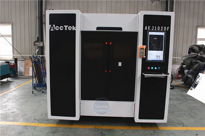 3000W Faserlaser CNC-Schneidemaschine, Vollständig Geschlossen